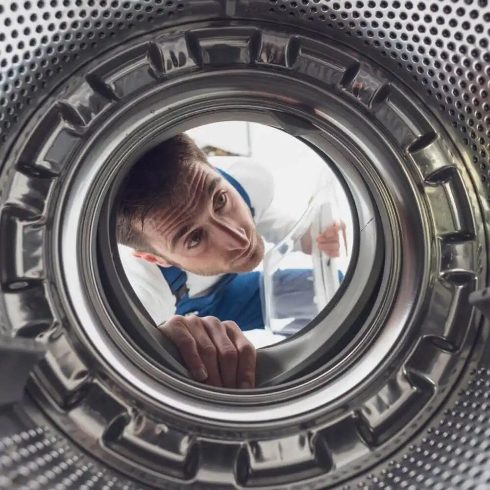 Lire la suite à propos de l’article Surprenante découverte dans un lave-linge: le calcaire a disparu.
